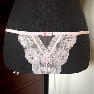 RESERVED • Victoria’s Secret DESIGNER COLLECTION Bubblegum Pink Thong •
